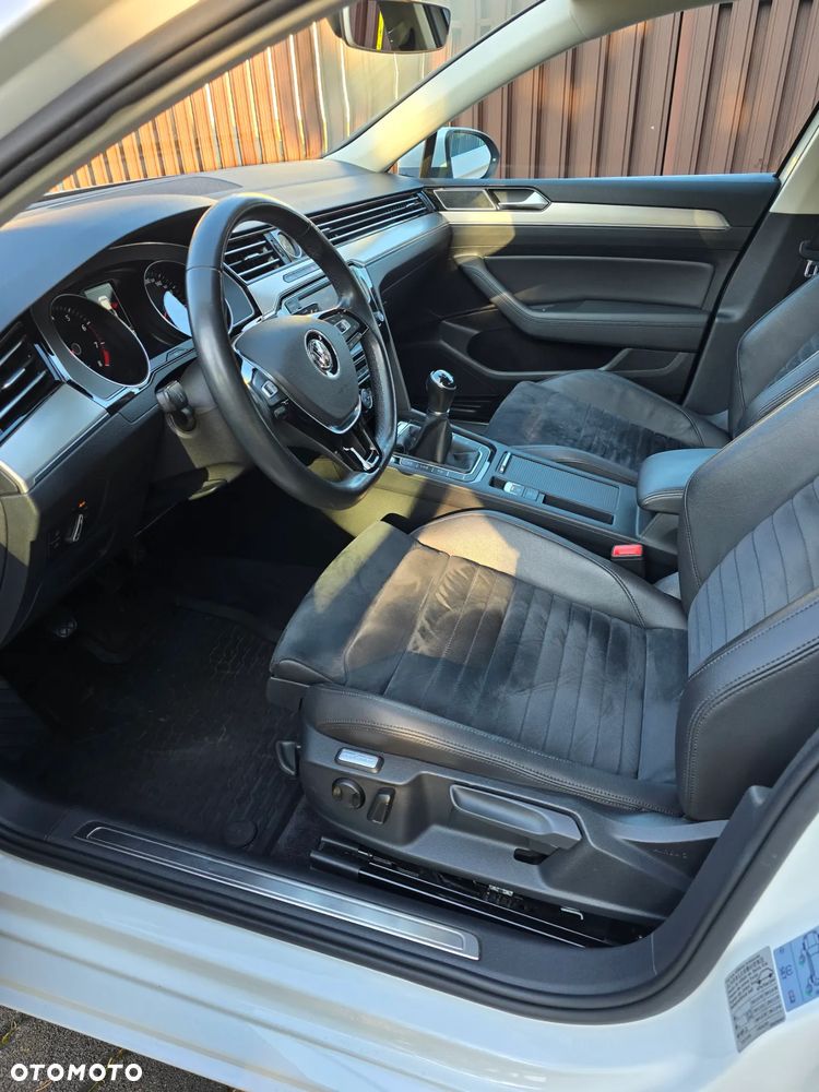 Volkswagen Passat 1.8 TSI BMT Highline - 6