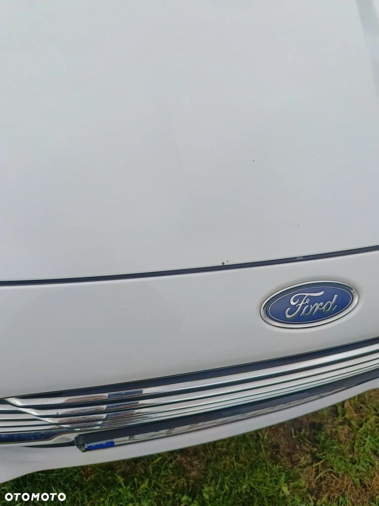 Ford Fiesta 1.5 TDCi SYNC Edition - 9