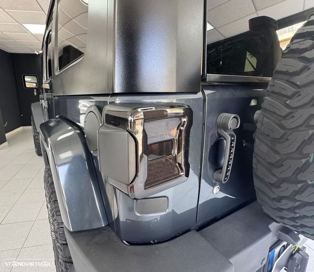 Jeep Wrangler Unlimited 2.8 CRD MTX Rubicon - 12