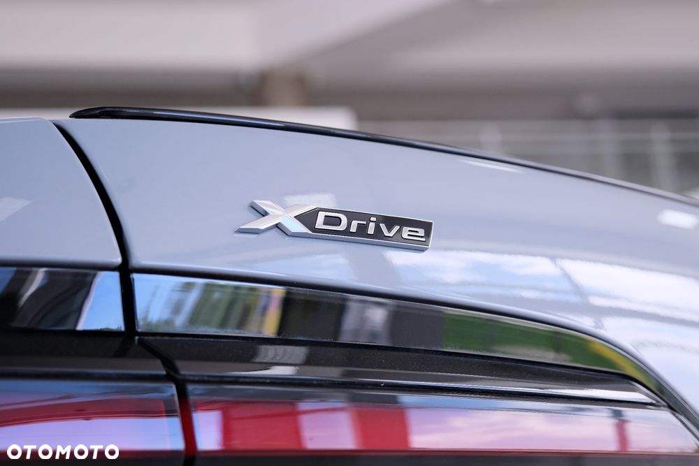 BMW Seria 7 - 10