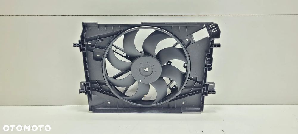 DACIA LODGY DOKKER SANDERO LOGAN DUSTER 12- WENTYLATOR 0.9 1.2 1.6 B 1.5DCI - 2