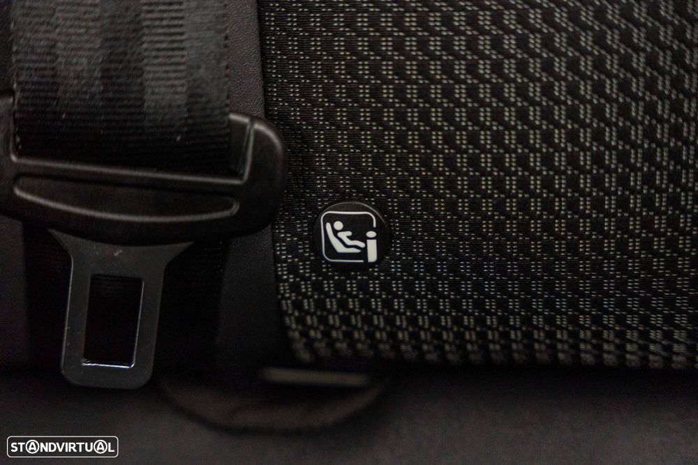 Peugeot 3008 1.6 Hybrid GT e-EAT8 - 12