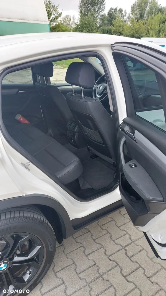 BMW X4 xDrive20i xLine - 12