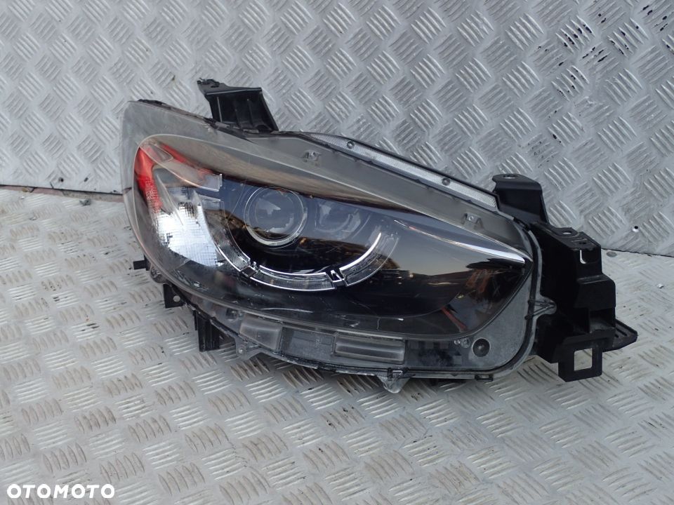 REFLEKTOR PRAWY MAZDA CX-5 XENON LIFT - 1