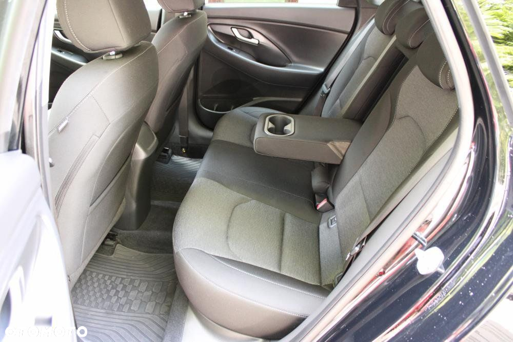 Hyundai i30 - 10