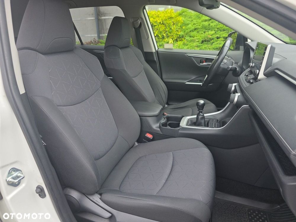 Toyota RAV4 2.0 Comfort 4x4 - 20