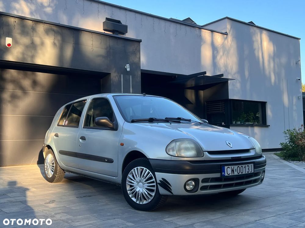 Renault Clio 1.4 RT - 1