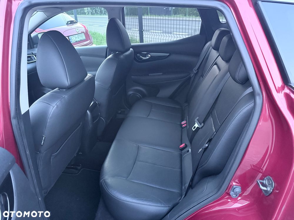 Nissan Qashqai 1.6 dCi Tekna S&S - 27