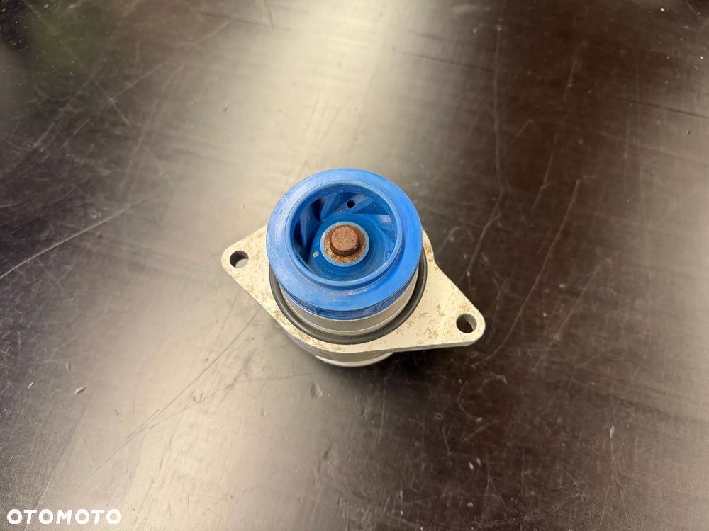 Pompa wody GOLF 4 FSI SKF VKPC 81419 - 1