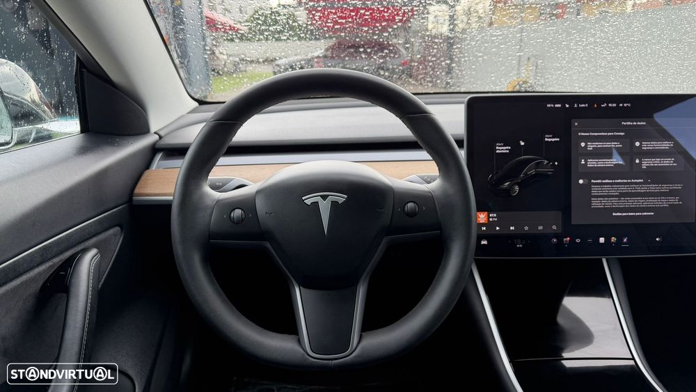 Tesla Model 3 Standard Range Plus RWD - 24