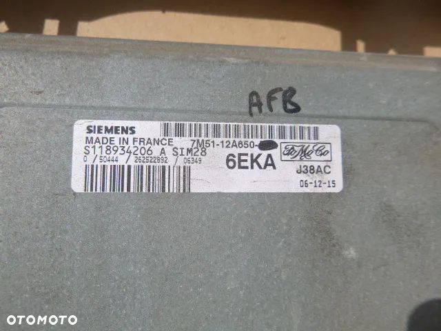 ZESTAW STARTOWY FORD FOCUS MK2 1.6 - 9