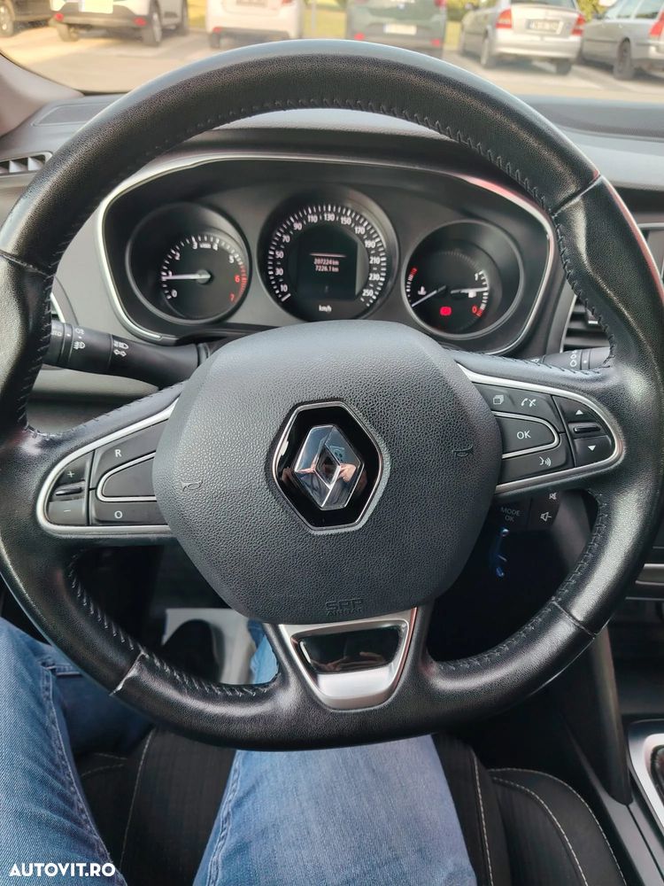 Renault Megane Estate 1.6 SCe Life - 9