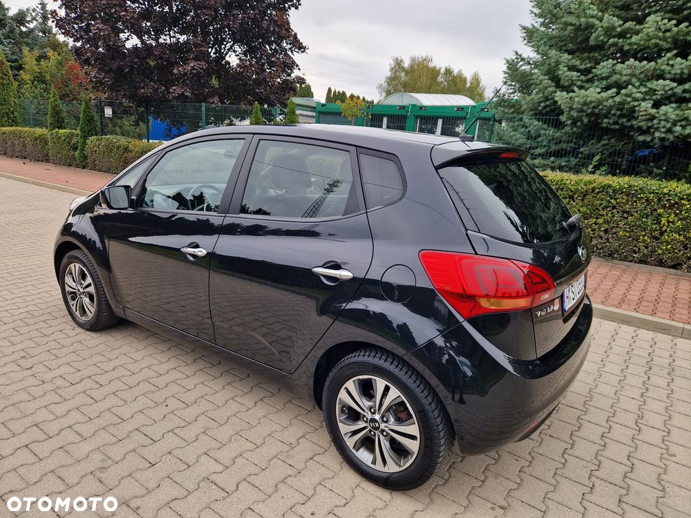 Kia Venga - 18