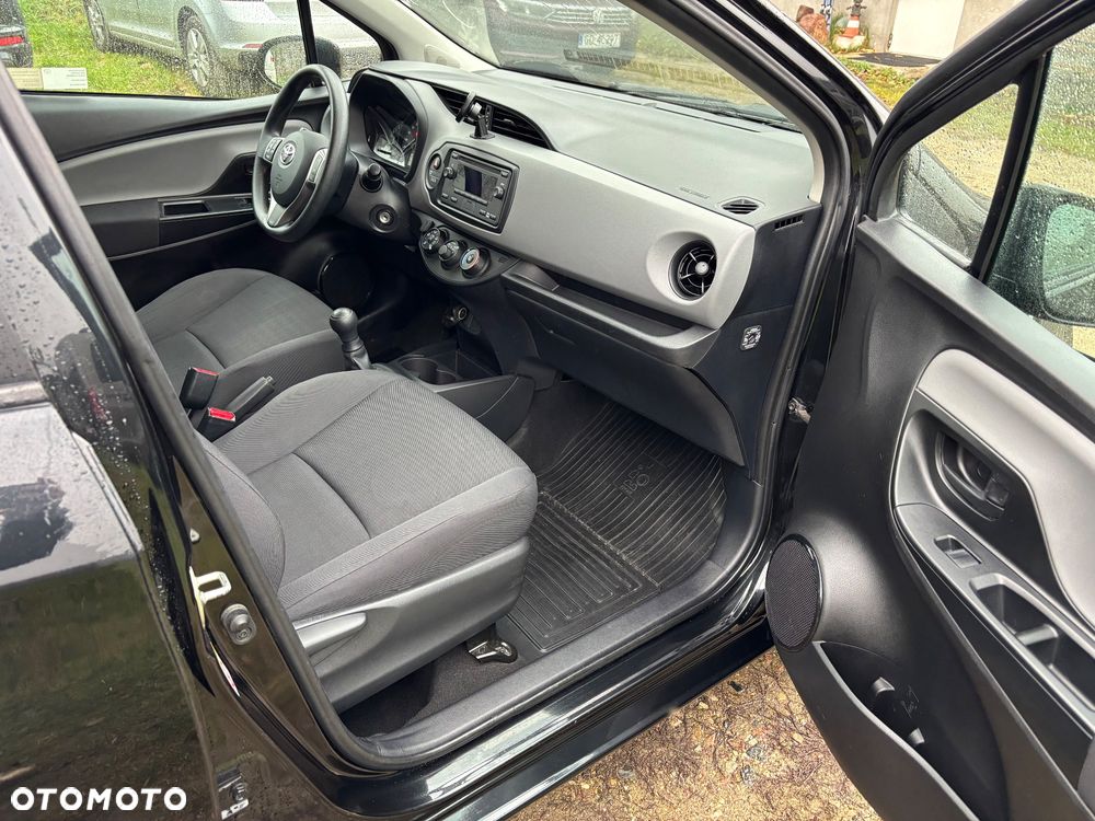 Toyota Yaris 1.0 Active - 12