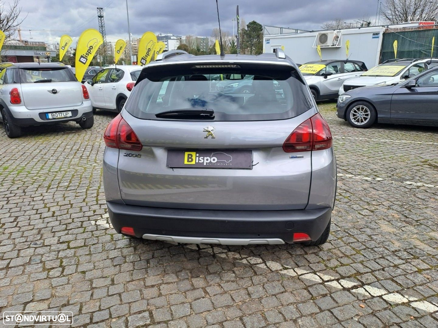 Peugeot 2008 1.2 PureTech Allure EAT6 - 8