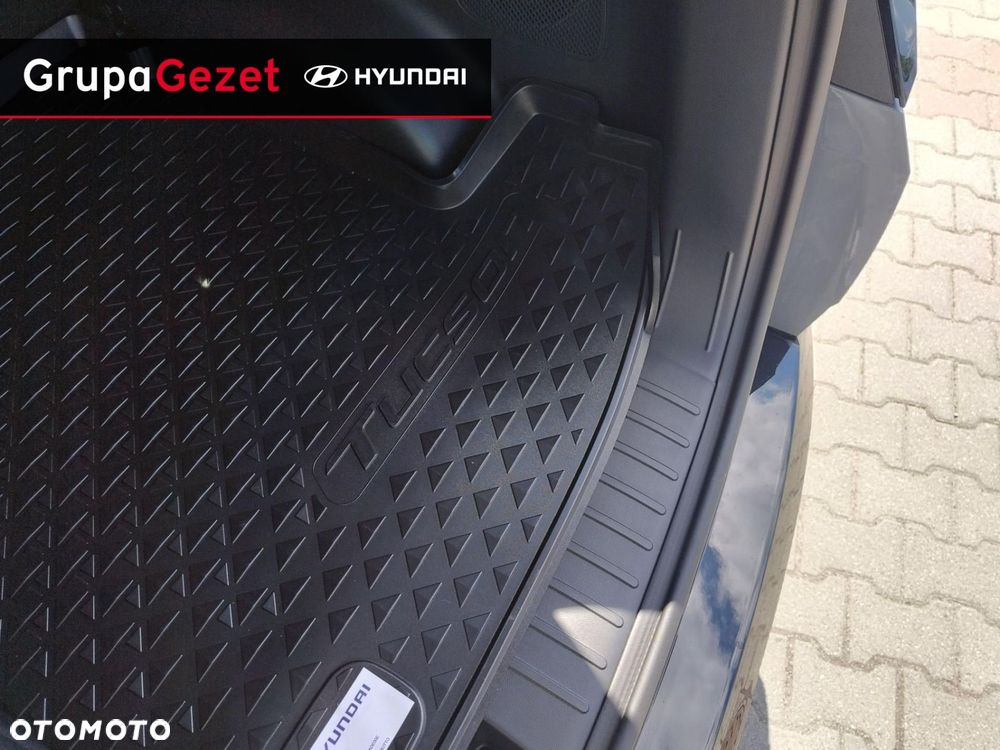 Hyundai Tucson - 12