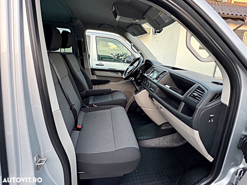 Volkswagen Caravelle KR Comfortline - 17