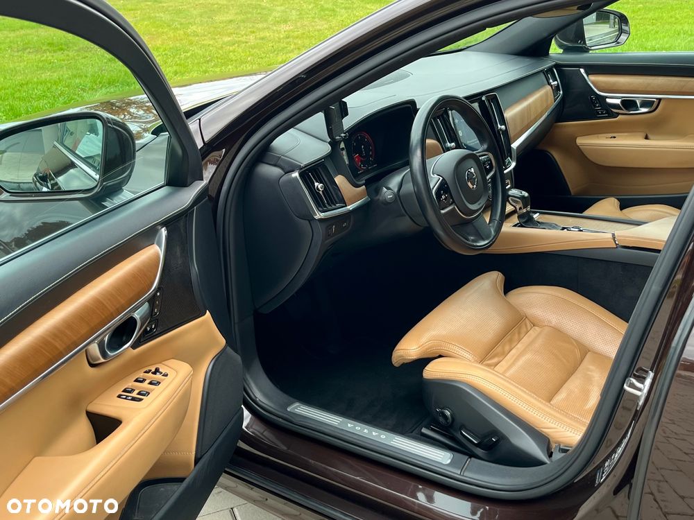 Volvo V90 D4 SCR AWD Inscription - 15