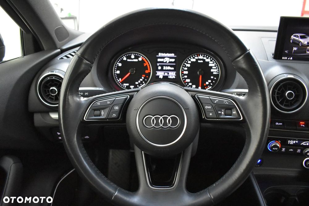 Audi A3 Sportback 1.5 TFSI cylinder on demand sport - 17