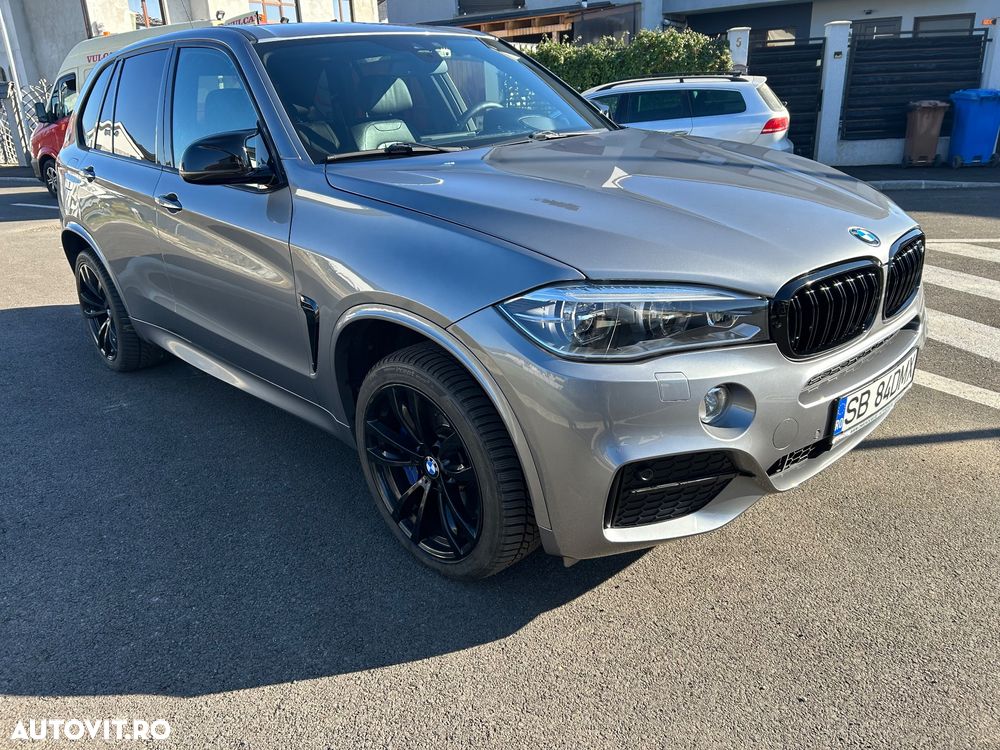 BMW X5 M M50d - 11