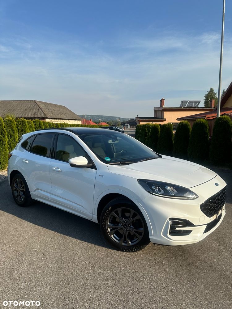 Ford Kuga - 13