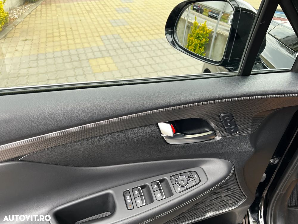 Hyundai Santa Fe 2.2 CRDi 4WD 8AT Luxury - 34