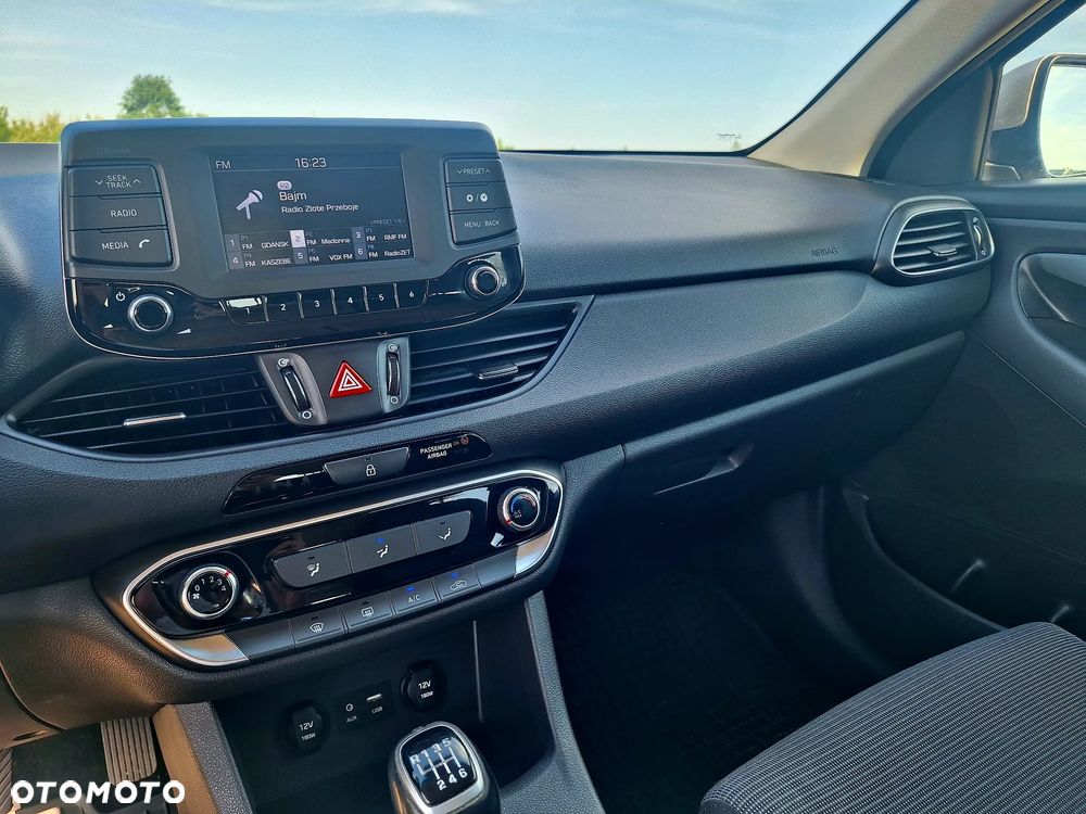 Hyundai i30 1.4 Classic - 12