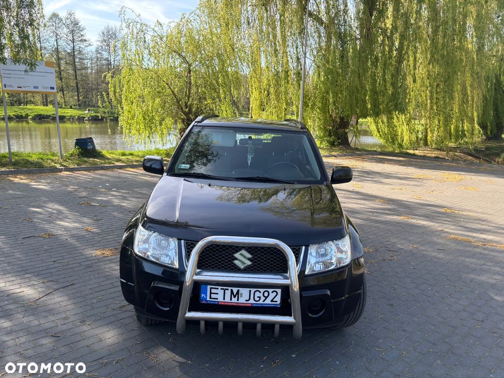 Suzuki Grand Vitara 1.6 - 2