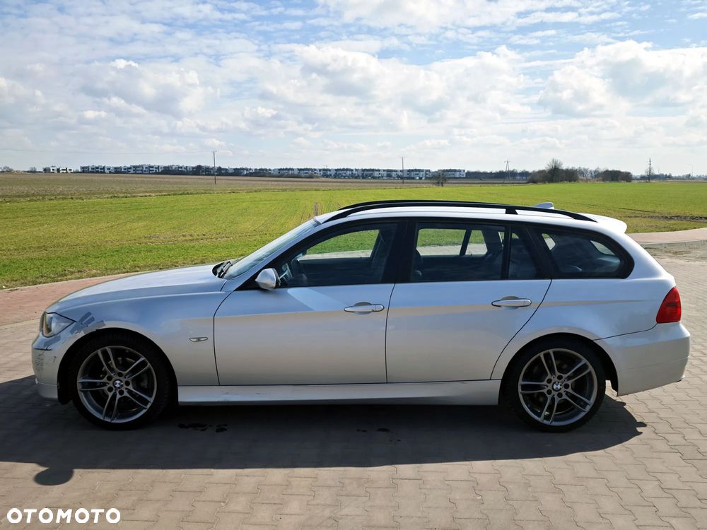 BMW Seria 3 318d - 3
