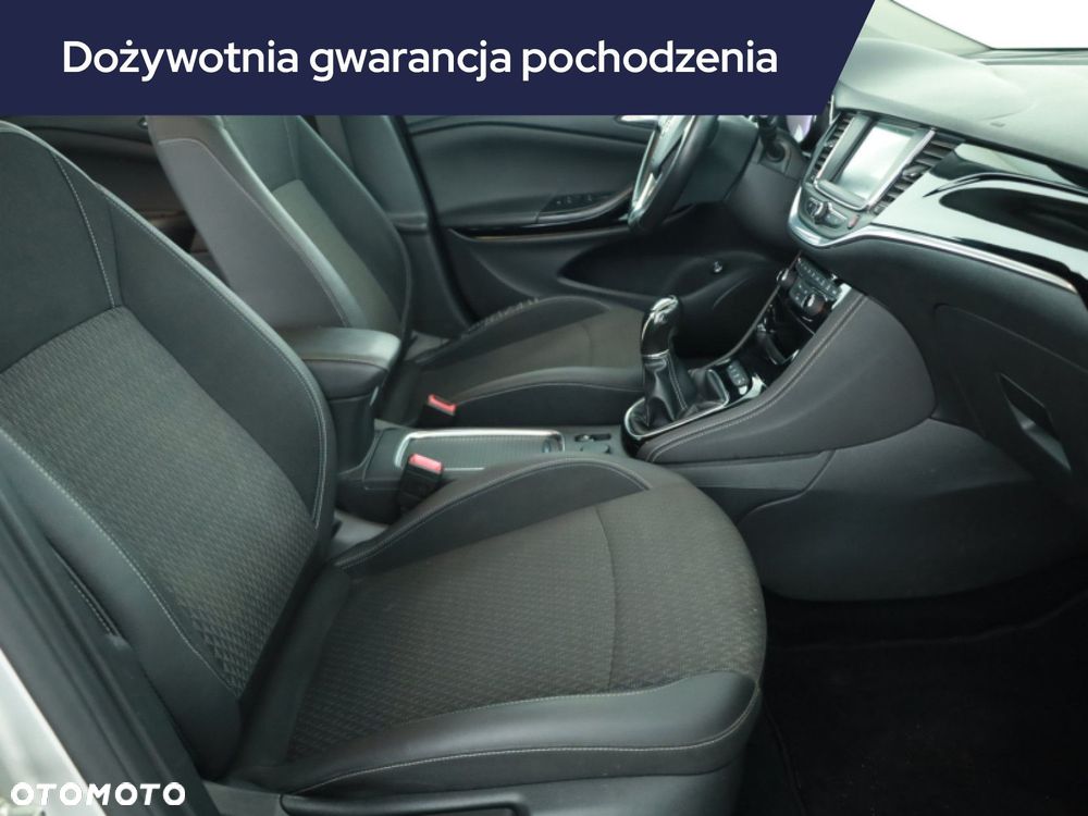 Opel Astra - 9