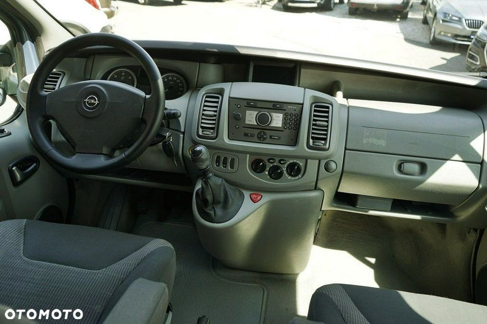 Opel Vivaro L1H1 Tour - 23
