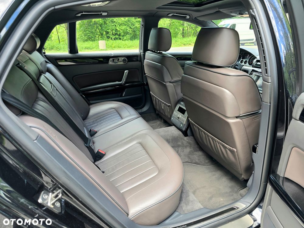 Volkswagen Phaeton 4.2 V8 4MOTION Automatik (5 Sitzer) - 25