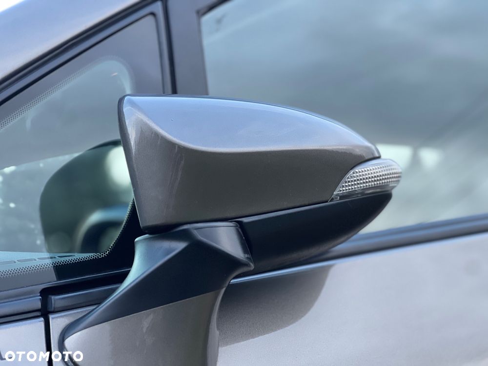 Toyota Verso 1.8 Premium EU5 MS - 21