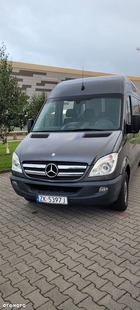 Mercedes-Benz Sprinter - 10