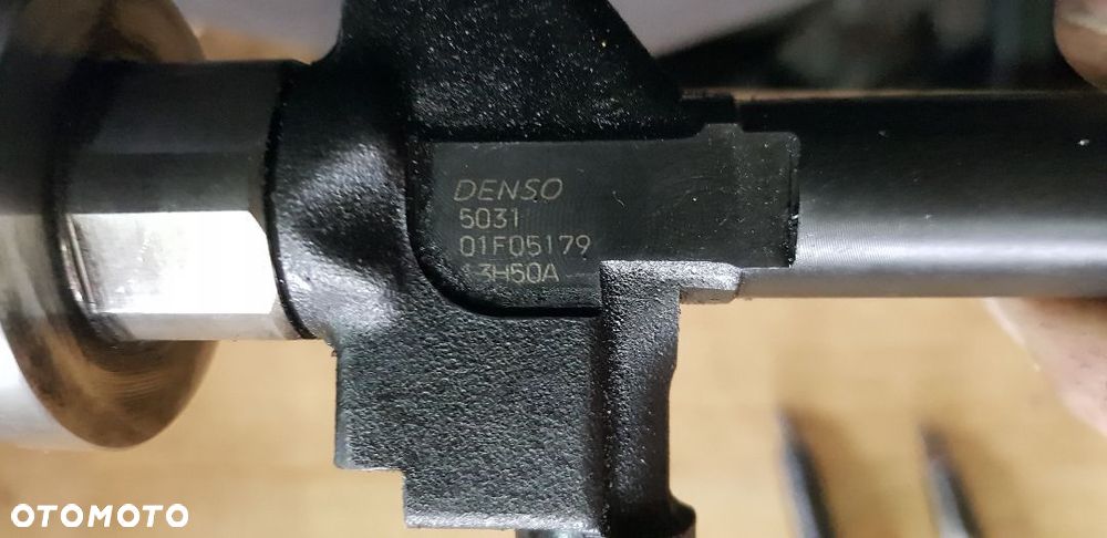 MAZDA 2.0CITD RF5C WTRYSKIWACZ WTRYSK 13H50A - 2