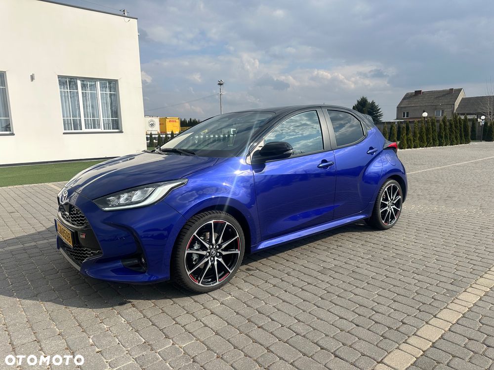 Toyota Yaris 130 1.5 VVT-i GR SPORT - 1