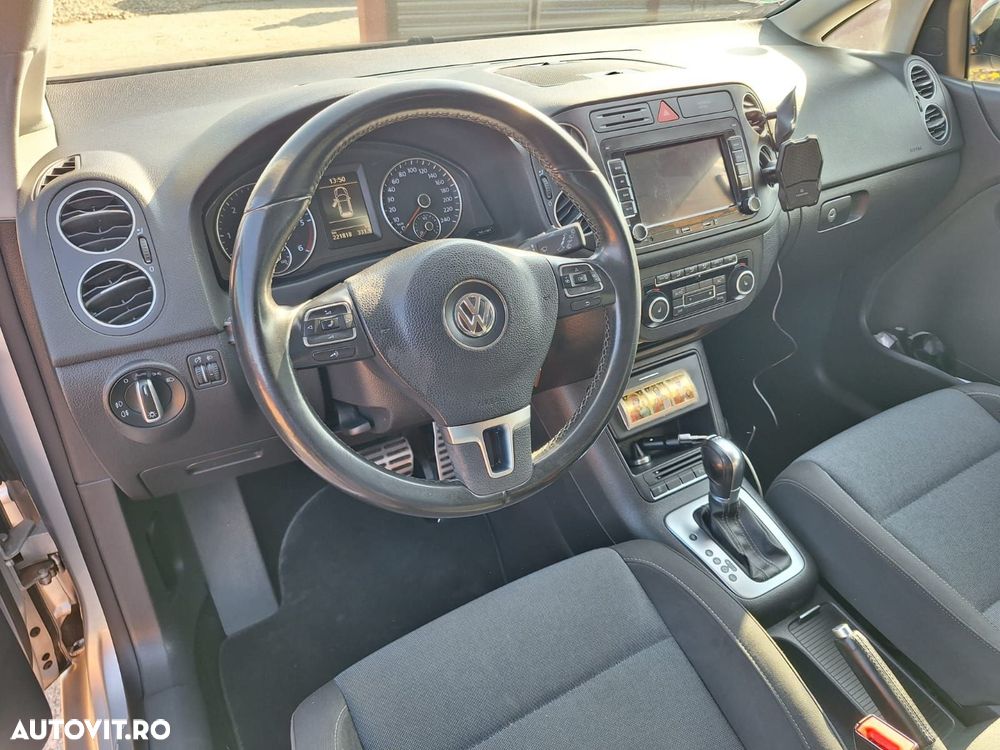 Volkswagen Golf Plus 1.6 TDI DPF DSG Life - 4