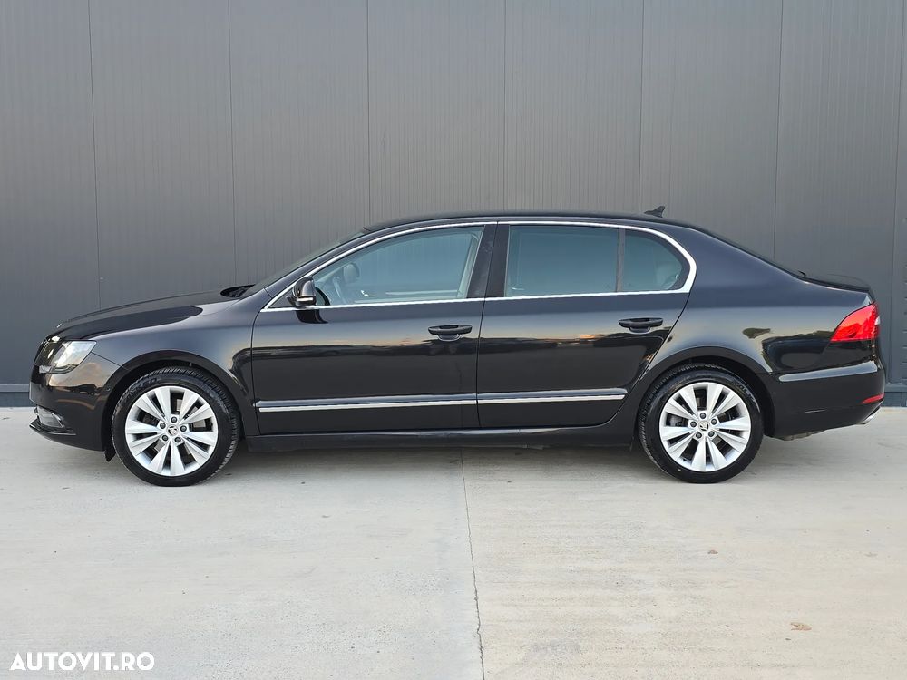 SKODA Superb 2014 — imagine 13