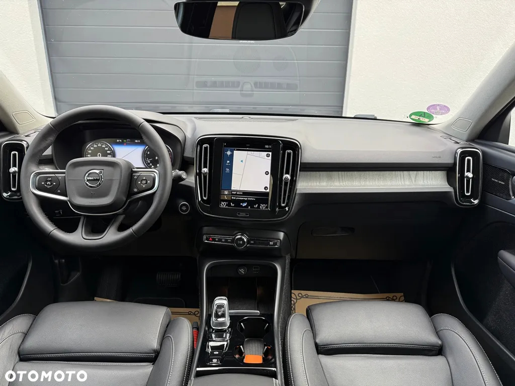 Volvo XC 40 B4 B Geartronic Inscription - 25