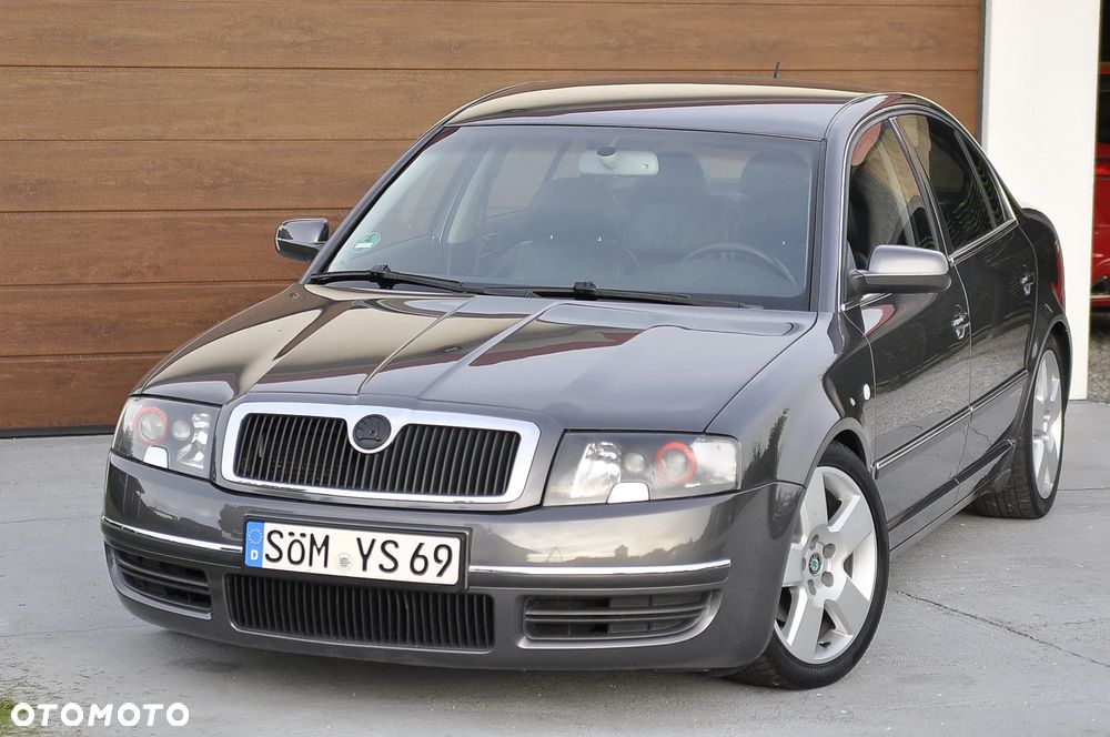 Skoda Superb 1.8 Turbo Elegance - 10