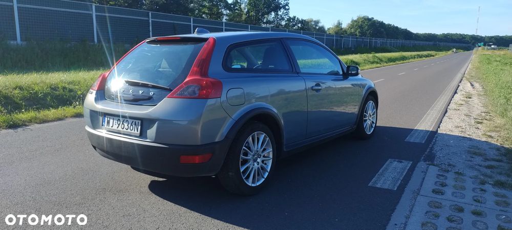 Volvo C30 1.6D - 12
