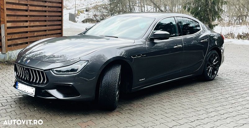 Maserati Ghibli GranSport - 9