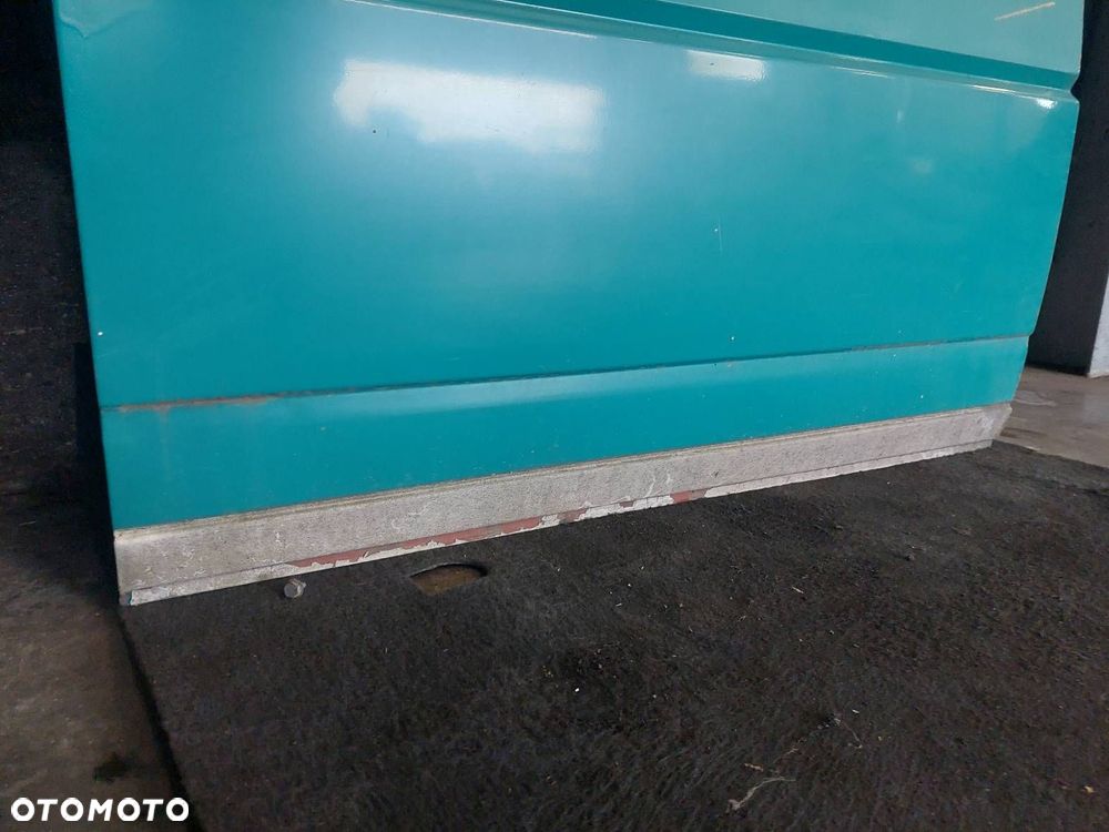 DRZWI KOMPLETNE PRZESUWNE PRAWE VOLKSWAGEN TRANSPORTER T4 - 3