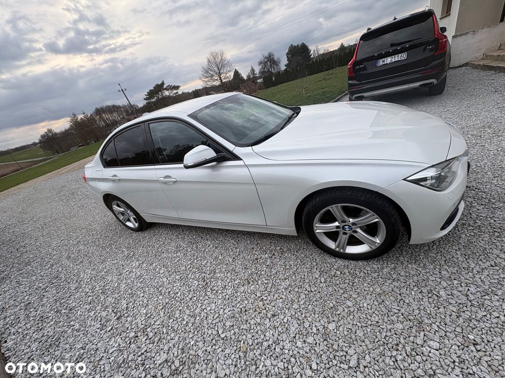 BMW Seria 3 320d xDrive Sport Line Shadow - 8