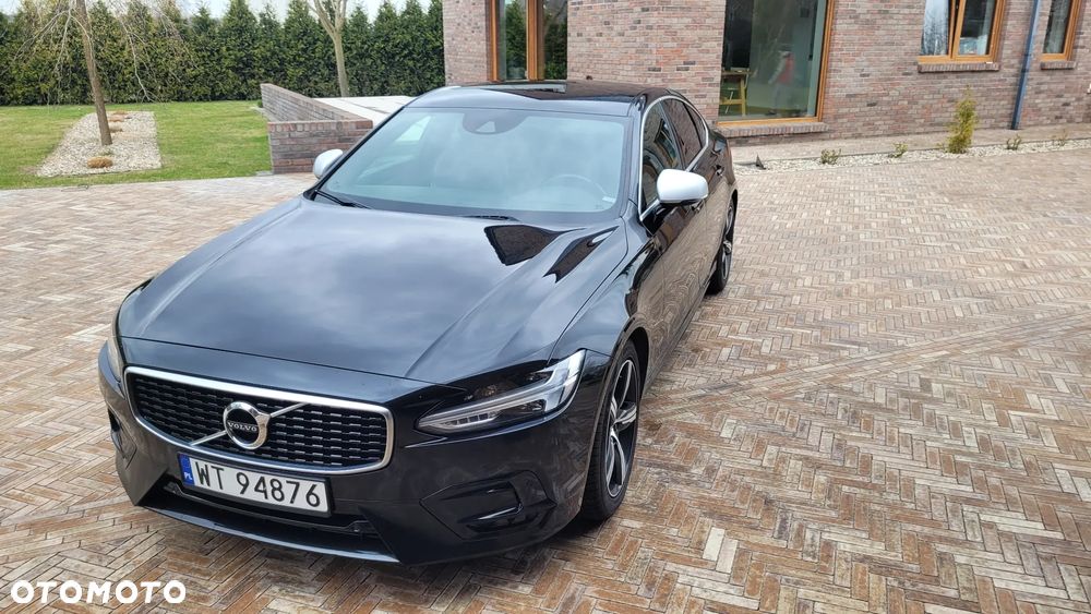 Volvo S90 - 2