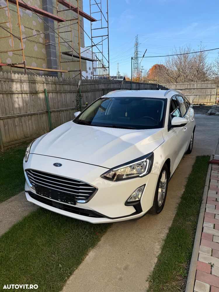 Ford Focus 1.0 EcoBoost Trend Edition - 16