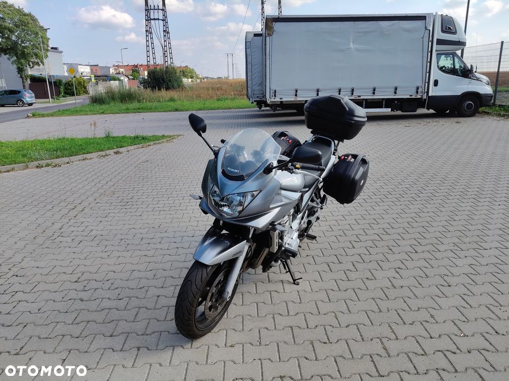 Suzuki Bandit - 6