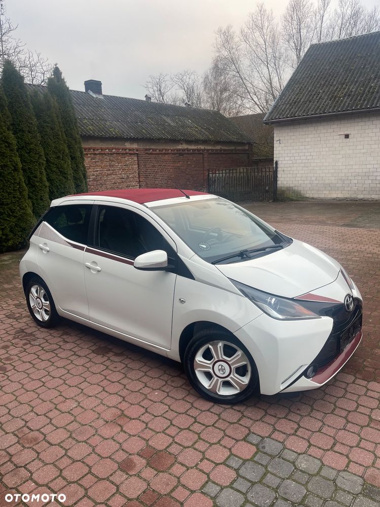 Toyota Aygo x-clusiv - 3