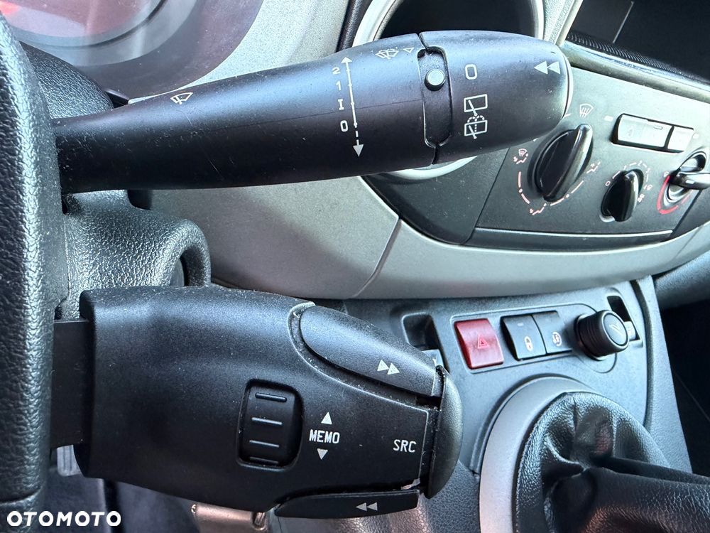 Citroën Berlingo 1.6 HDi Exclusive - 21