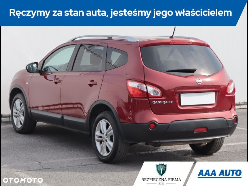 Nissan Qashqai+2 - 5